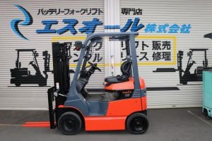 Xe nâng điện 4 bánh Toyota 7FB15